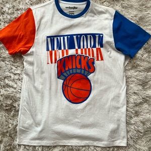 New York Knicks Tee NWT